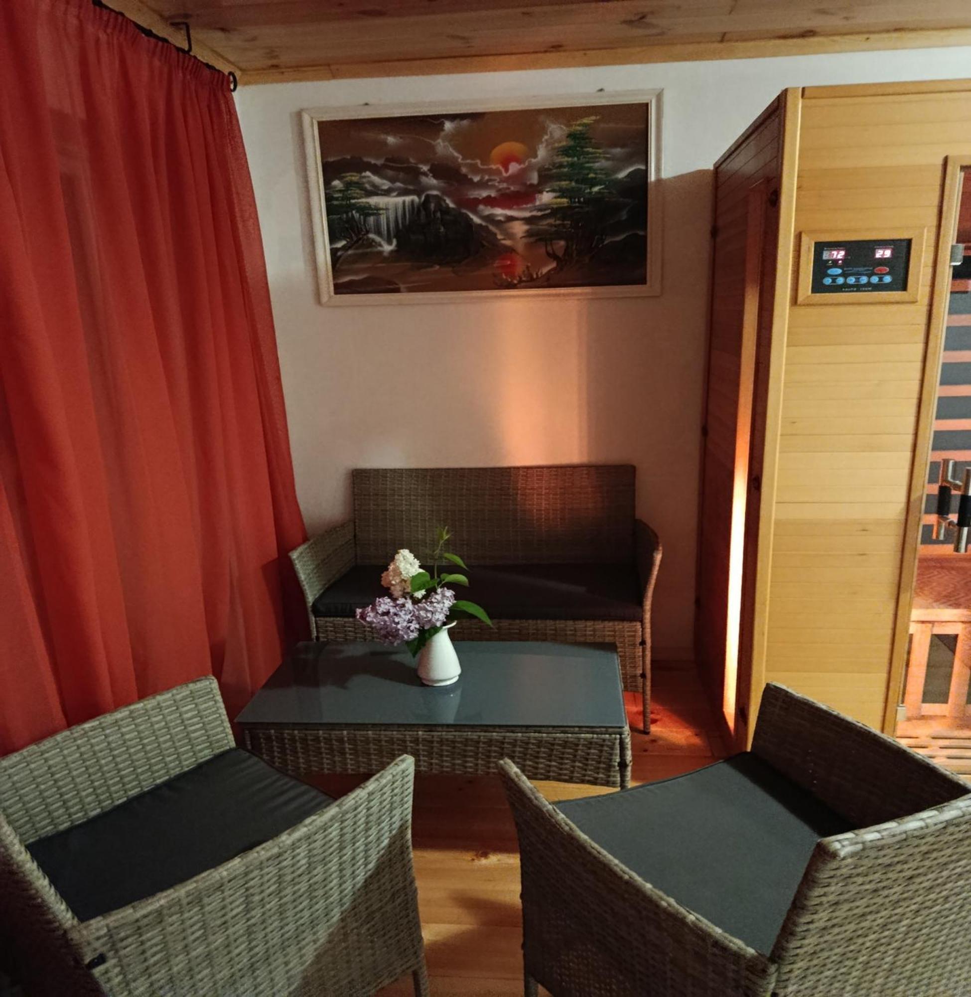 Erzsébet Vendégház és Apartman Hajdúszoboszló Esterno foto