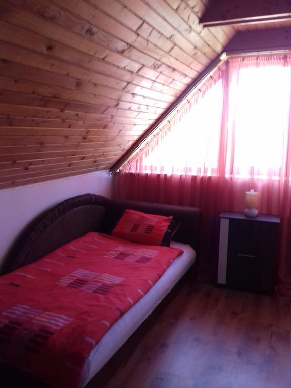 Erzsébet Vendégház és Apartman Hajdúszoboszló Esterno foto